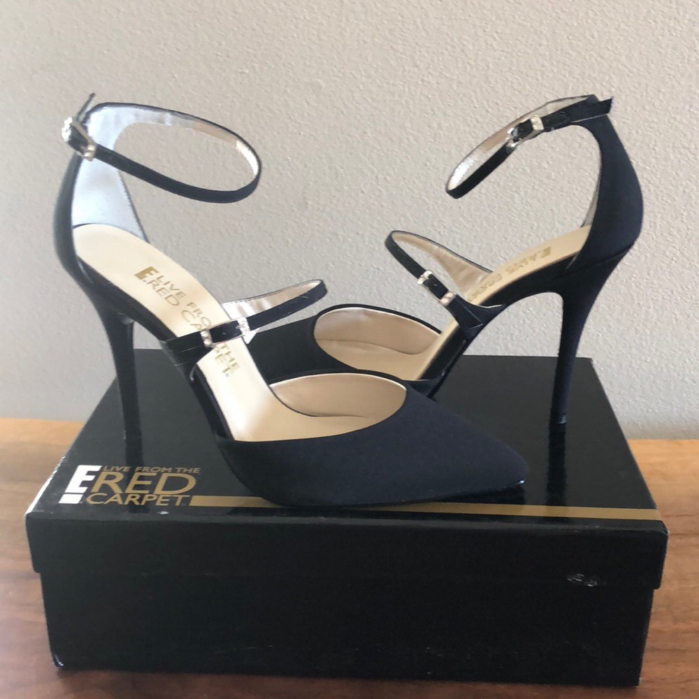 Classic Black Sz 8.5 New In Box Heels